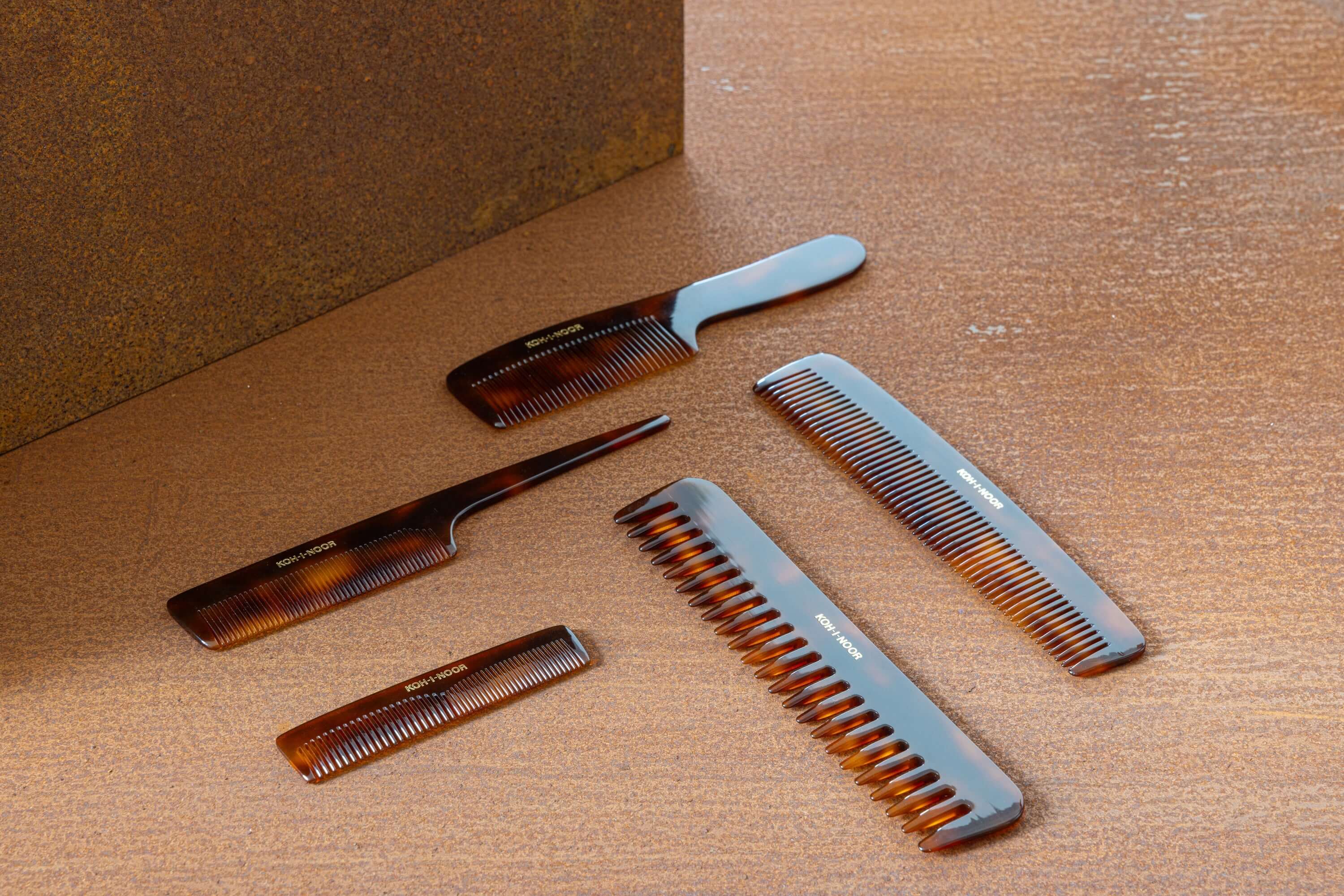 Combs