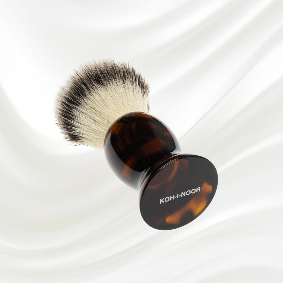 077J KOH-I-NOOR Jaspe natural bristles shaving brush with brown tortoiseshell acetate handle; KOH-I-NOOR's gold logo stamped on the handle