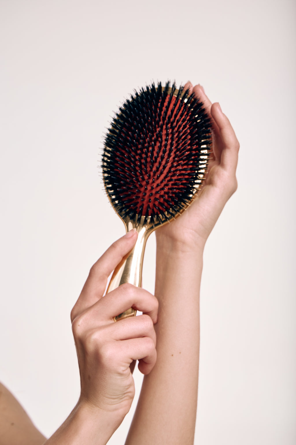 Janeke Metal-Plated Pneumatic Hair Brush – Boar Bristle Brush for Shine