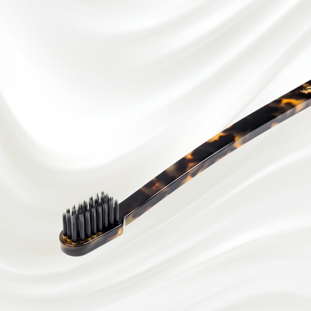 Coccola Carbon Bristle Toothbrush - Soft Italian Acetate with Protective Case