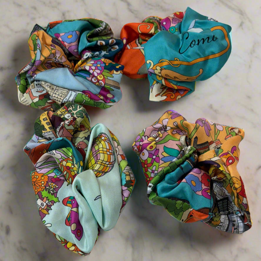 silk scrunchie with cartoon design of the city of Como